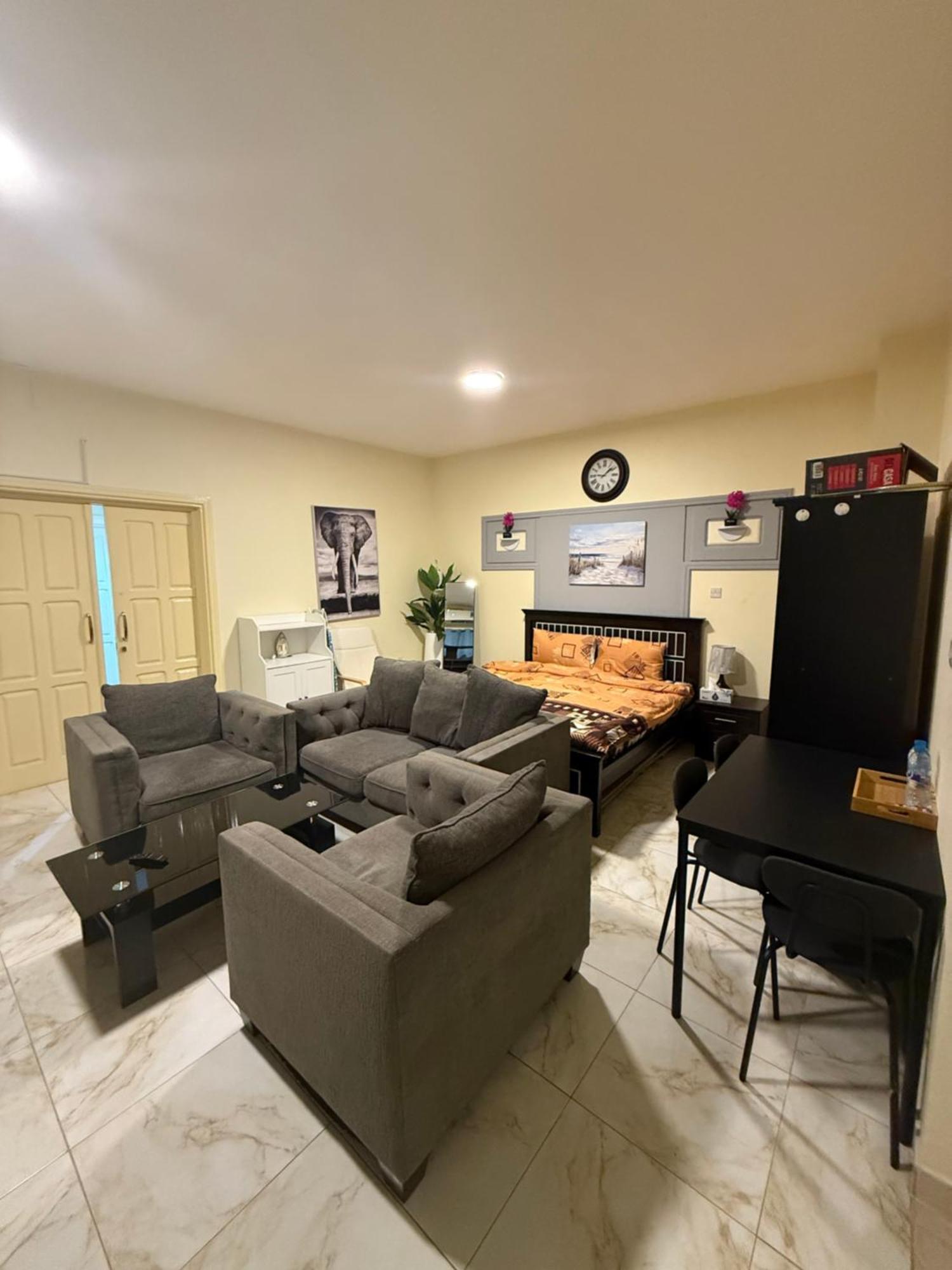 Naz Apartment *